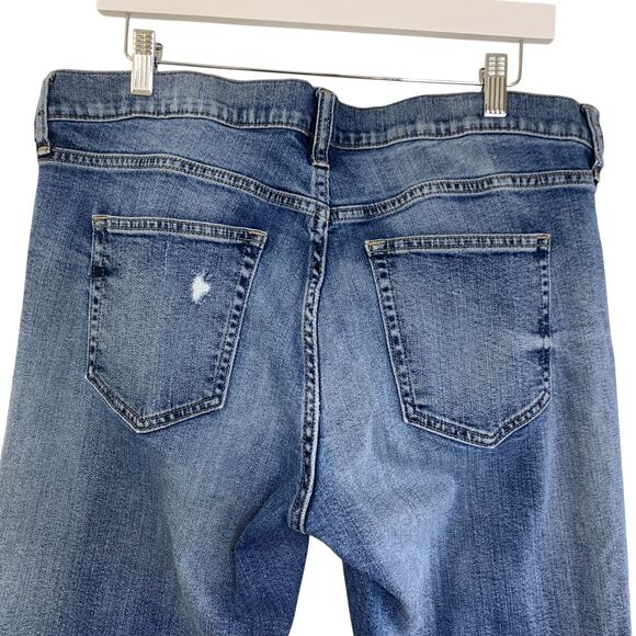 Gap 1969 Womens Girlfriend Vintage Jeans Size 32 R Blue Distressed Holes MidRise - Picture 4 of 11